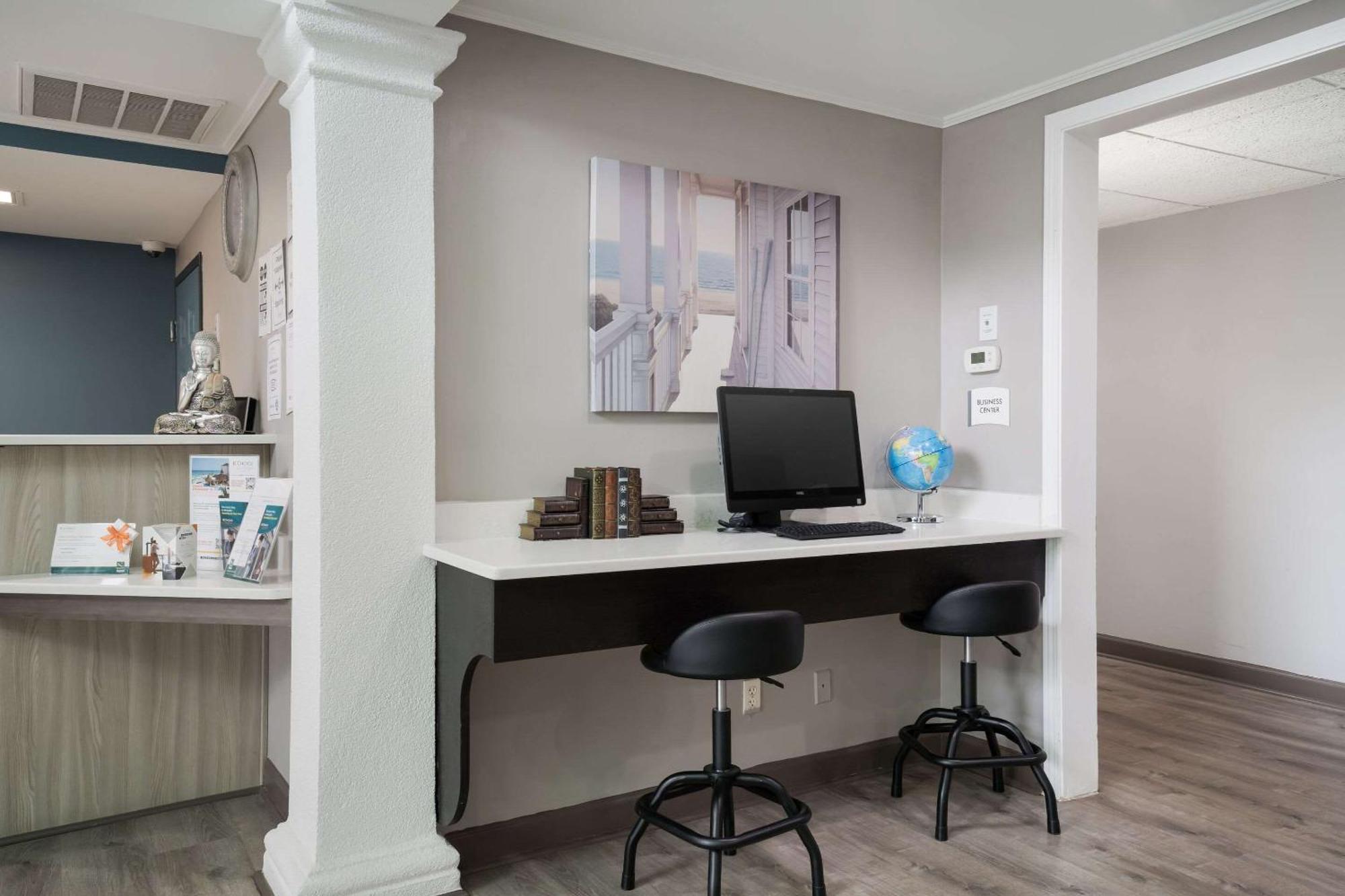 Quality Inn Wilmington Bagian luar foto